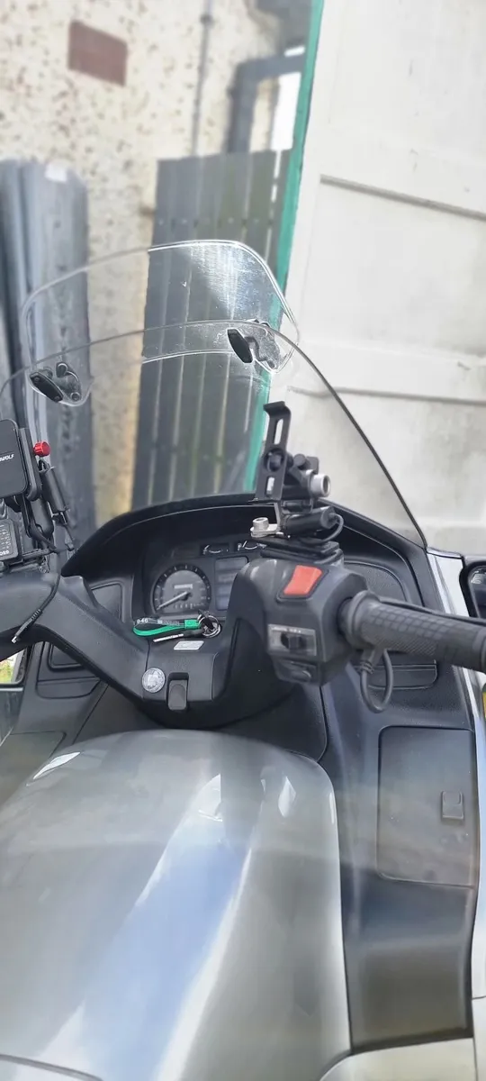 Motorcycle - Image 3