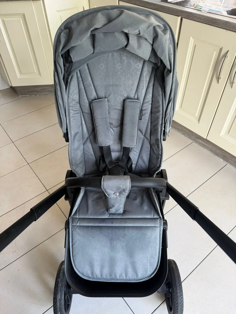 Travel system - Image 2