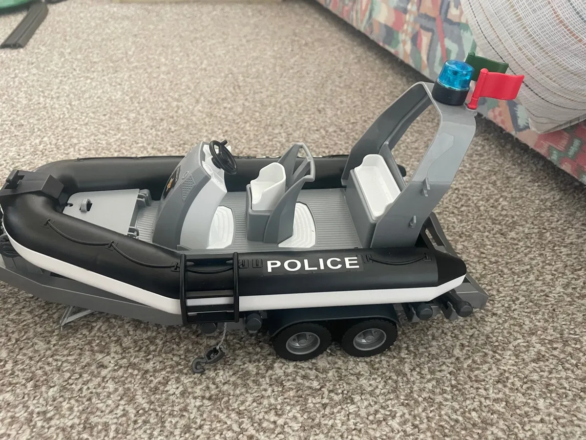 Bruder police truck - Image 3