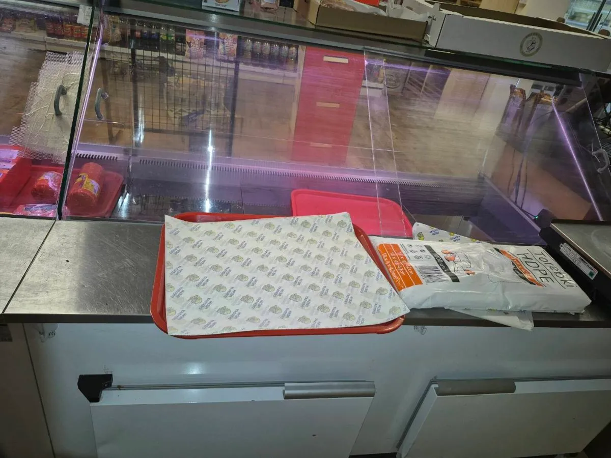 Deli display counter - Image 3
