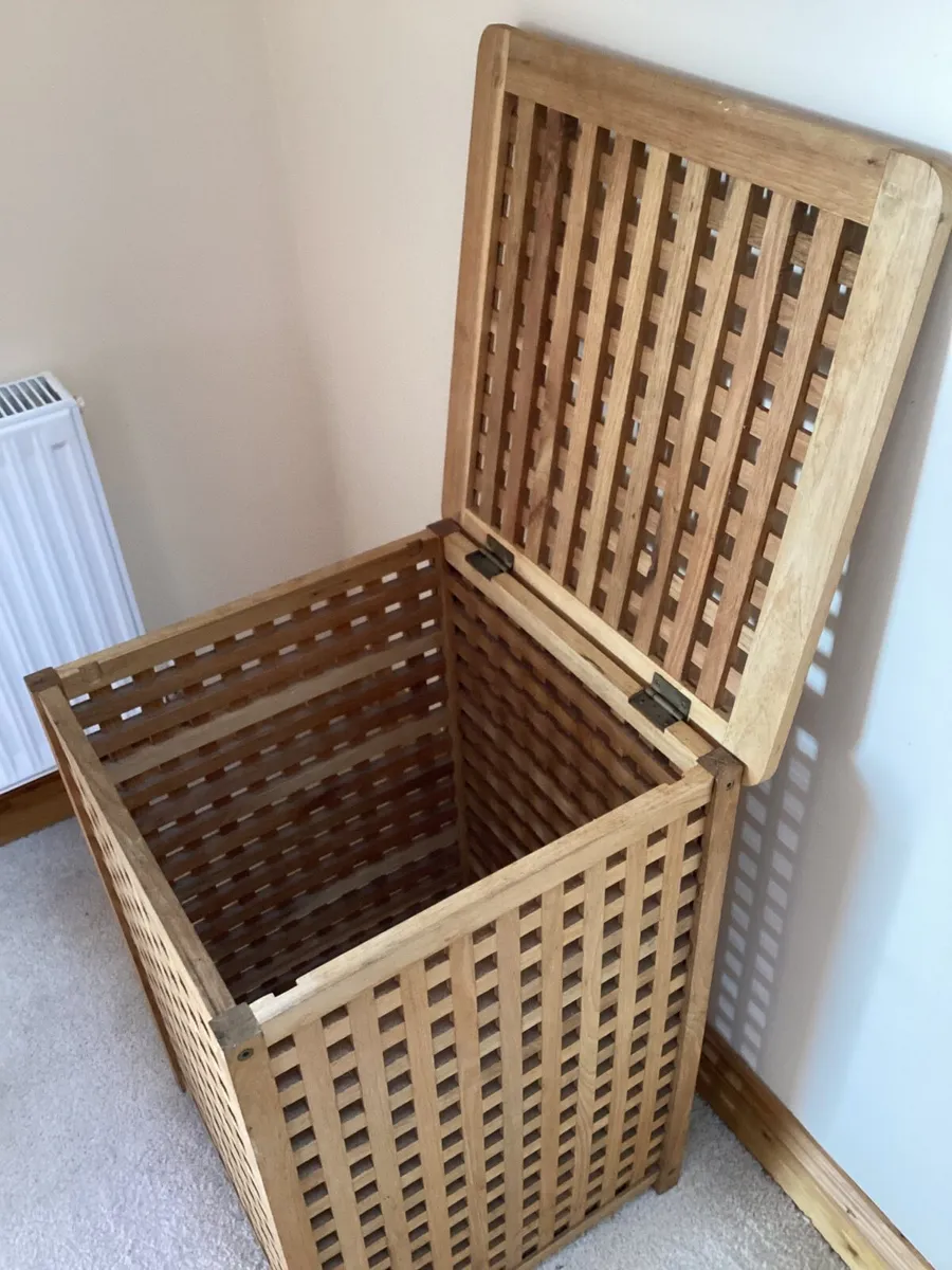 Wooded storage unit - Image 3