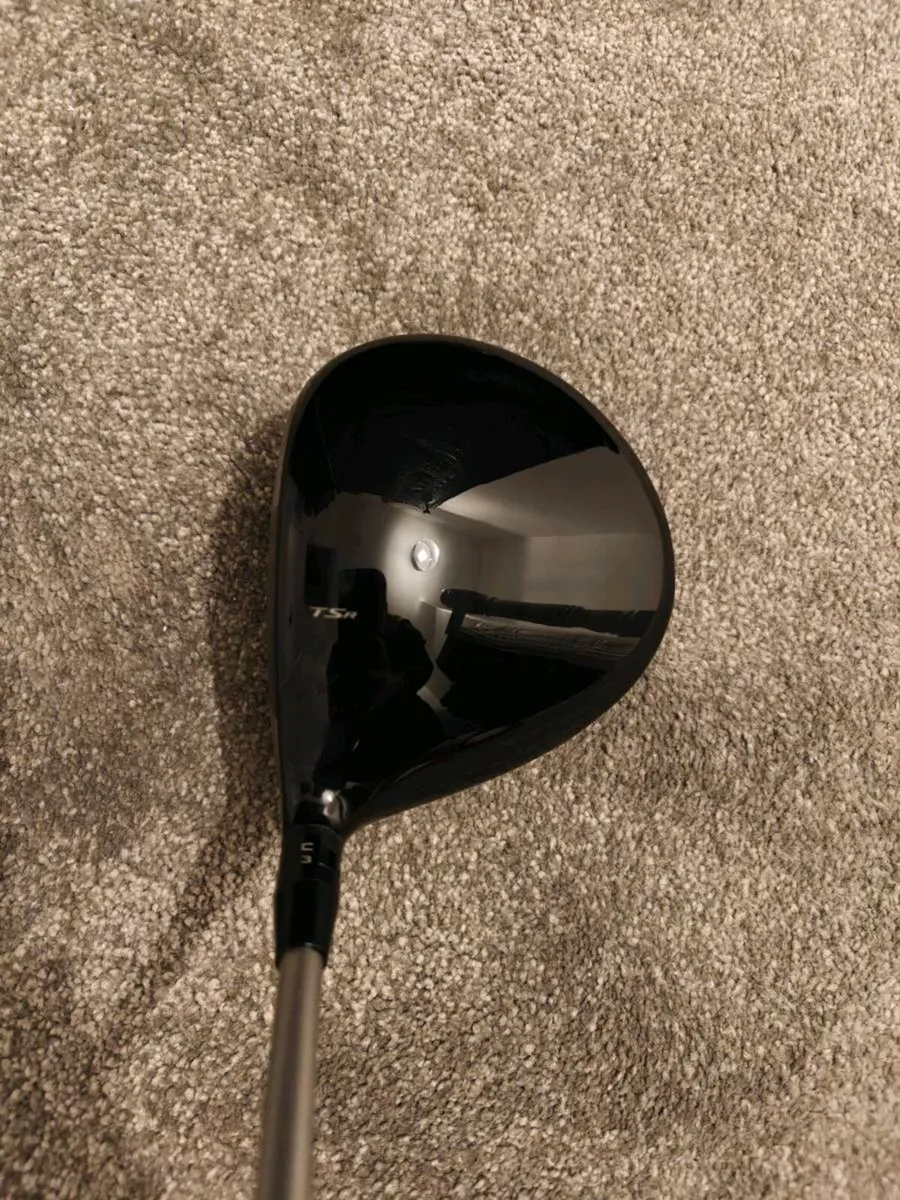 Titleist TSR2 9° Driver - Image 1
