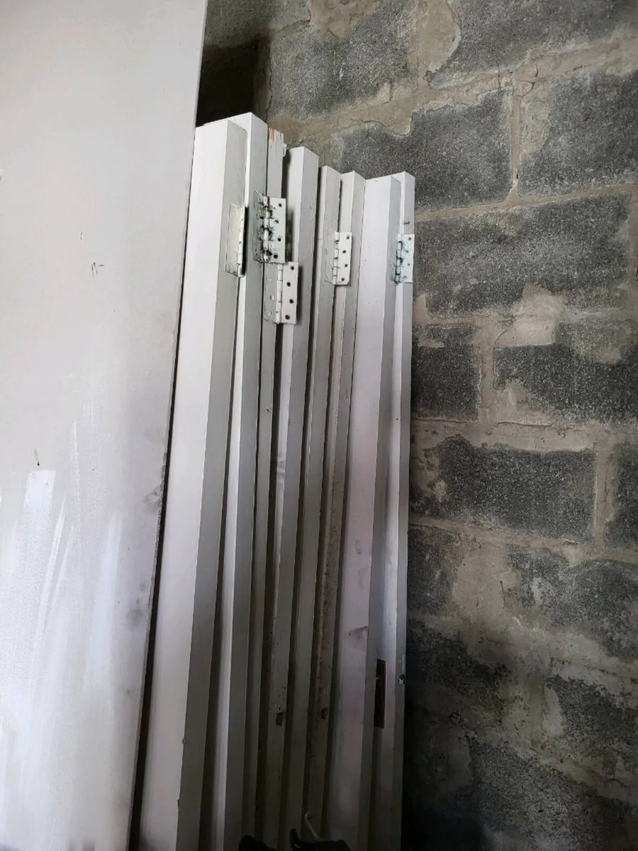 Internal doors - Image 2