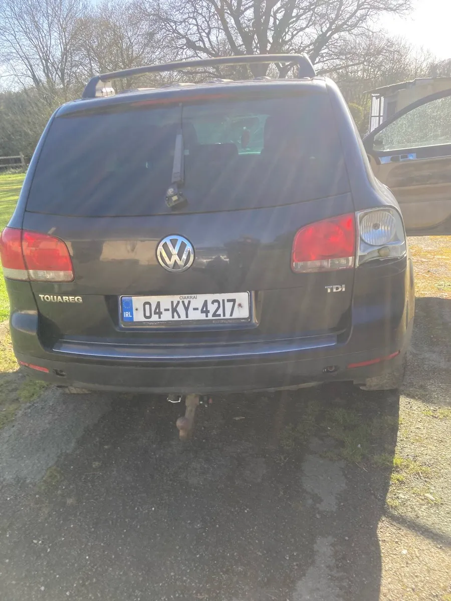 Volkswagen Touareg - Image 1