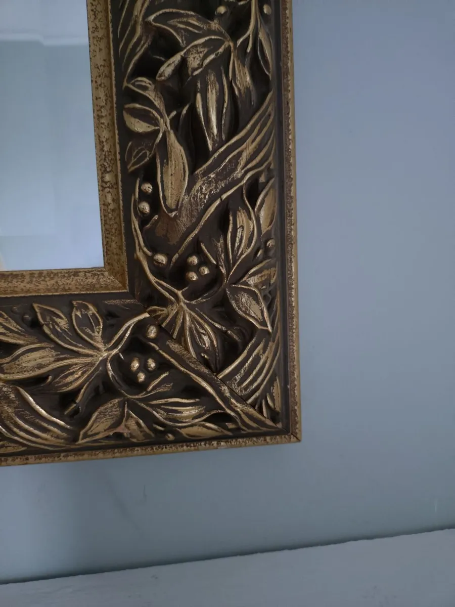 Large gilt mirror - Image 2