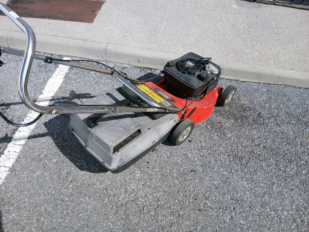 PETROL LAWNMOWER - Image 1