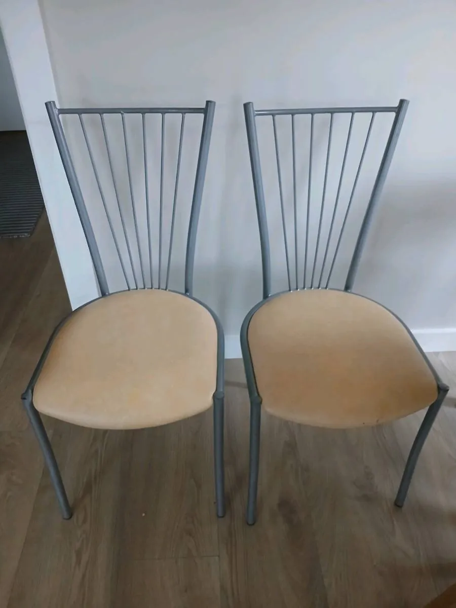 Dining chairs - Image 2