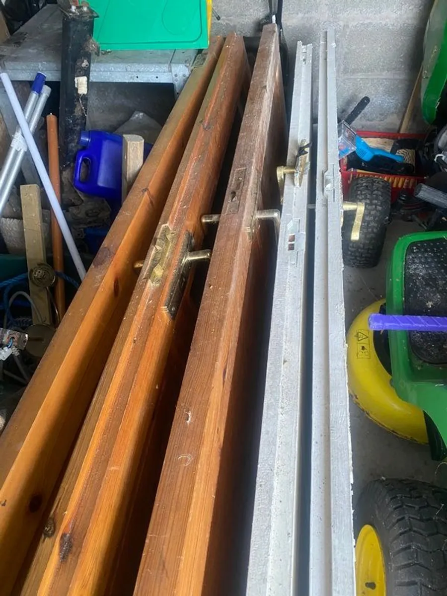 5 solid pine  inside doors for sale - Image 4