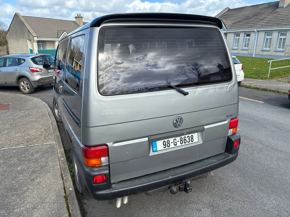 Camper - Image 1