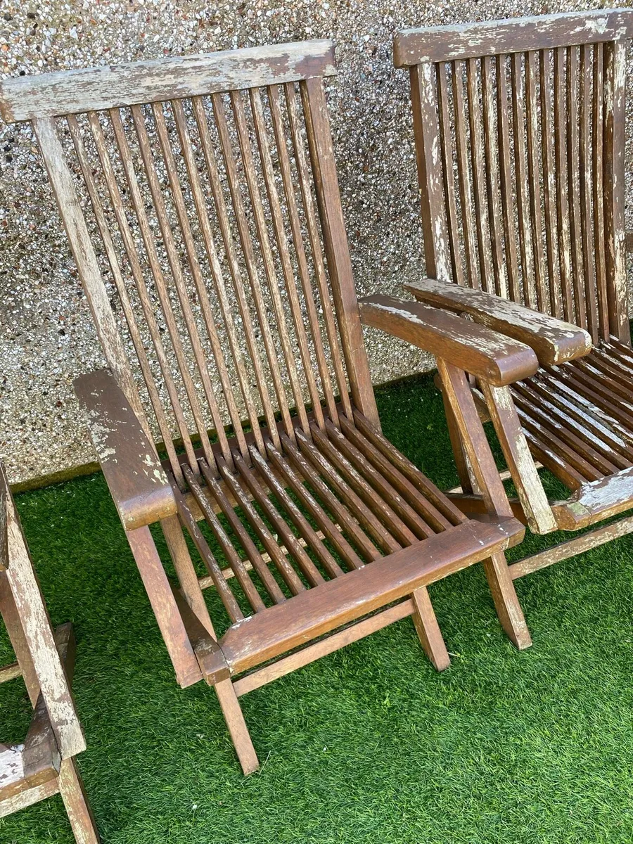 Garden chairs & bench - Image 3