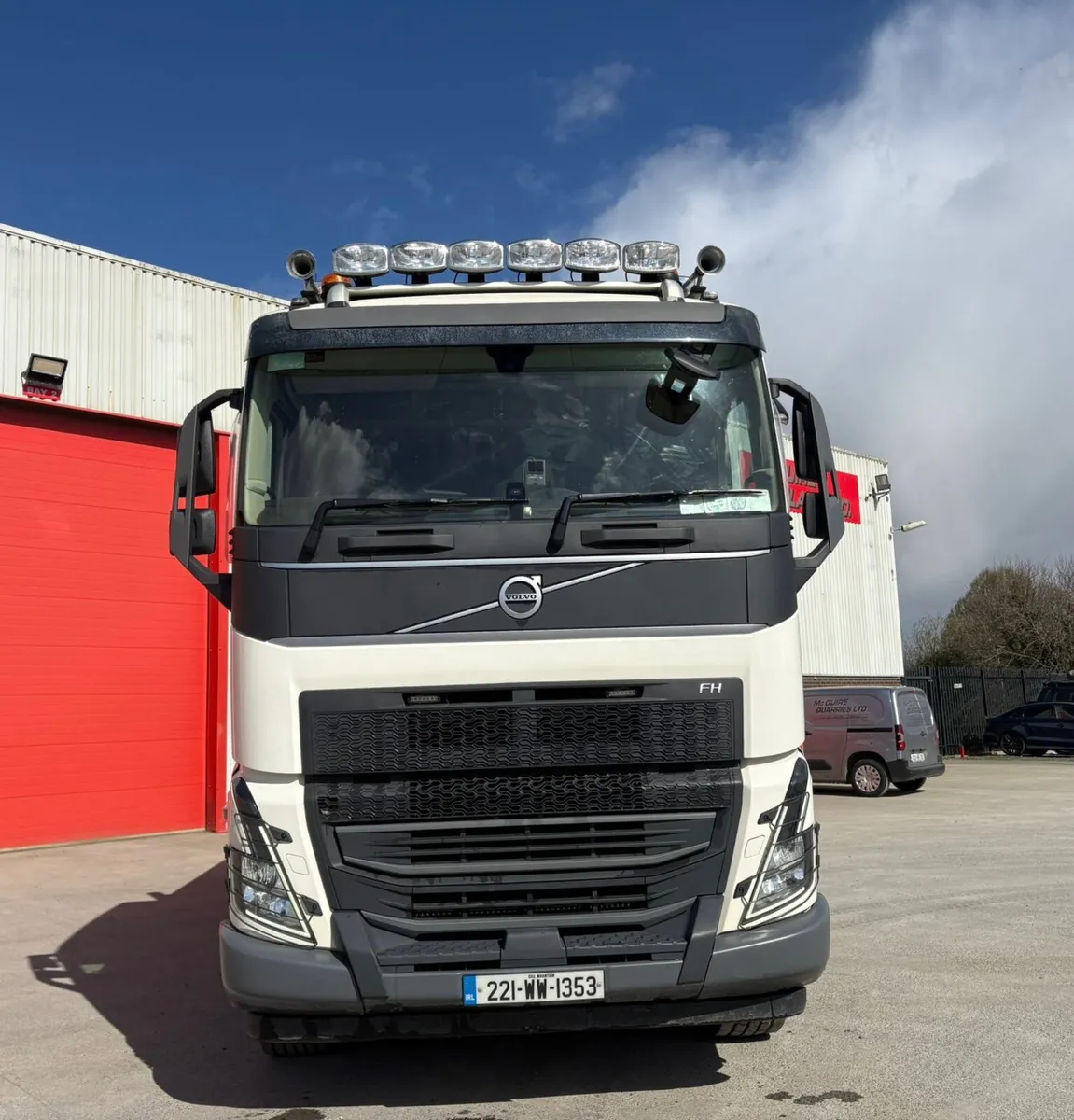 2021  Volvo FH 540 5 Axle - Image 3