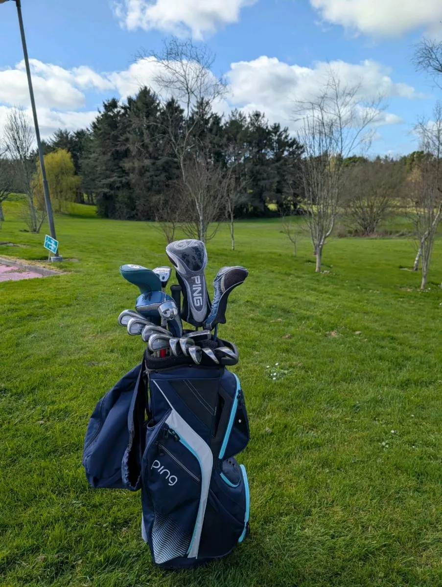 Lovely set of Golf clubs ping & Callaway - Image 1