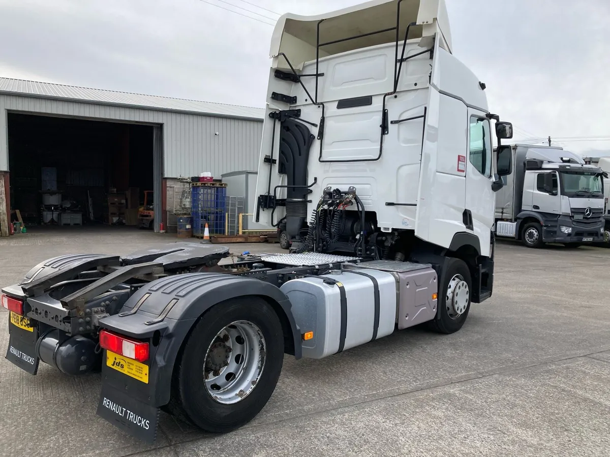 2018 Renault T Range 4x2 460 unit - Image 3