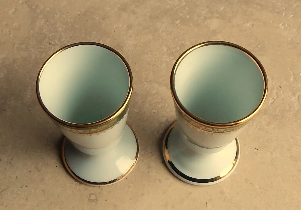 Pair of Vintage Limoges Cernet Gilded Edge Goblets - Image 2