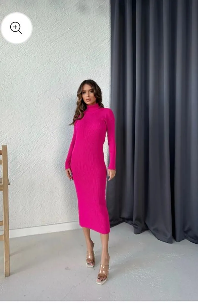 Turtneck Dress Fuchsia - Image 1
