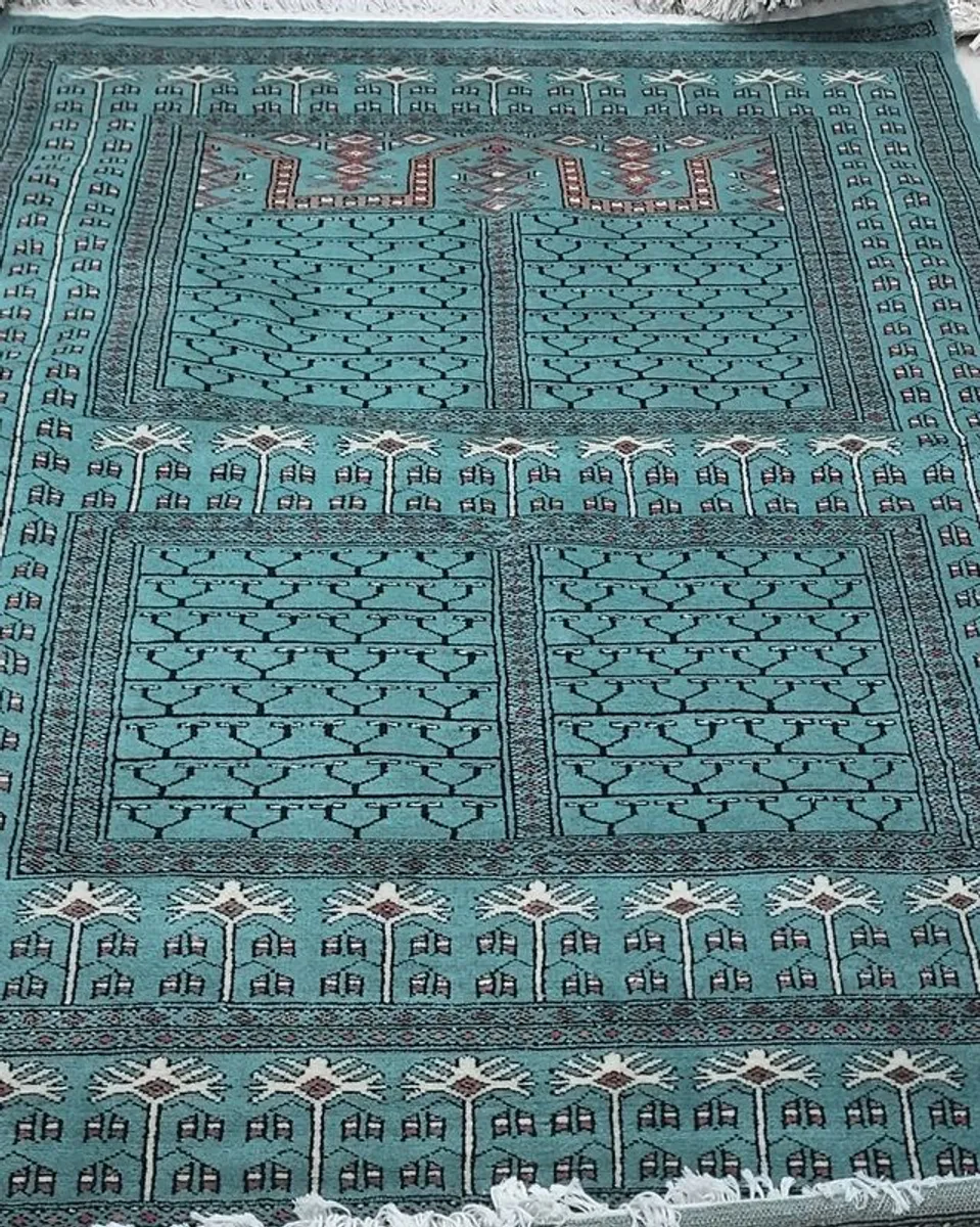 Hand Woven Kashmiri Wool Rug - New and Unused - Image 1