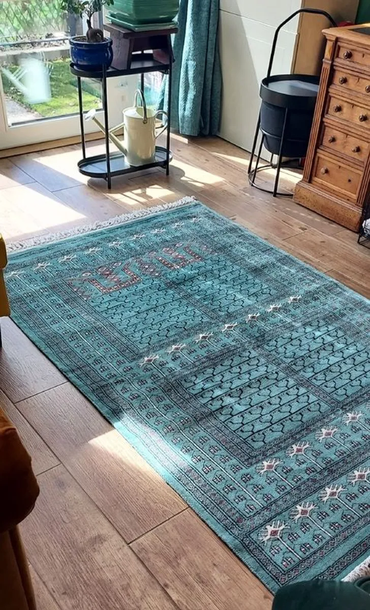 Hand Woven Kashmiri Wool Rug - New and Unused - Image 3