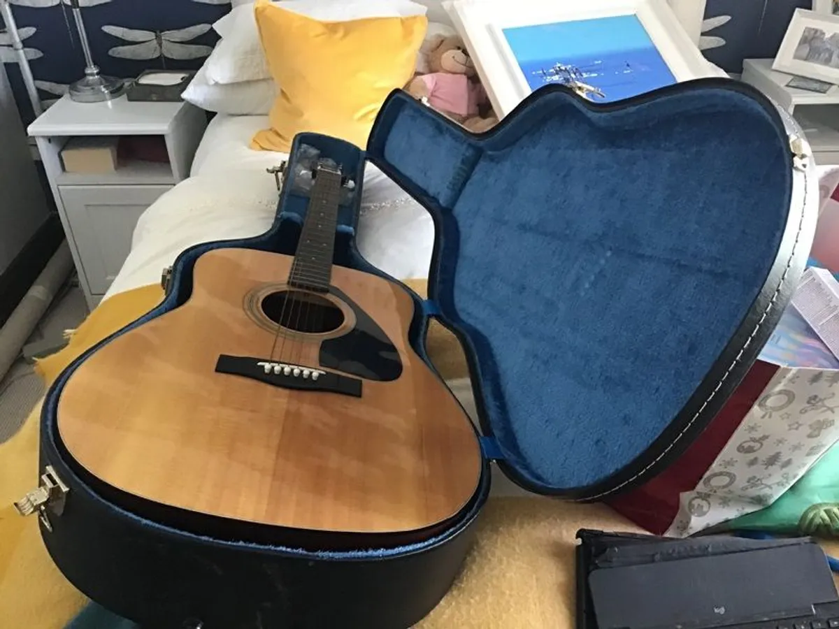 Yamaha FG 410 guitar - Image 2