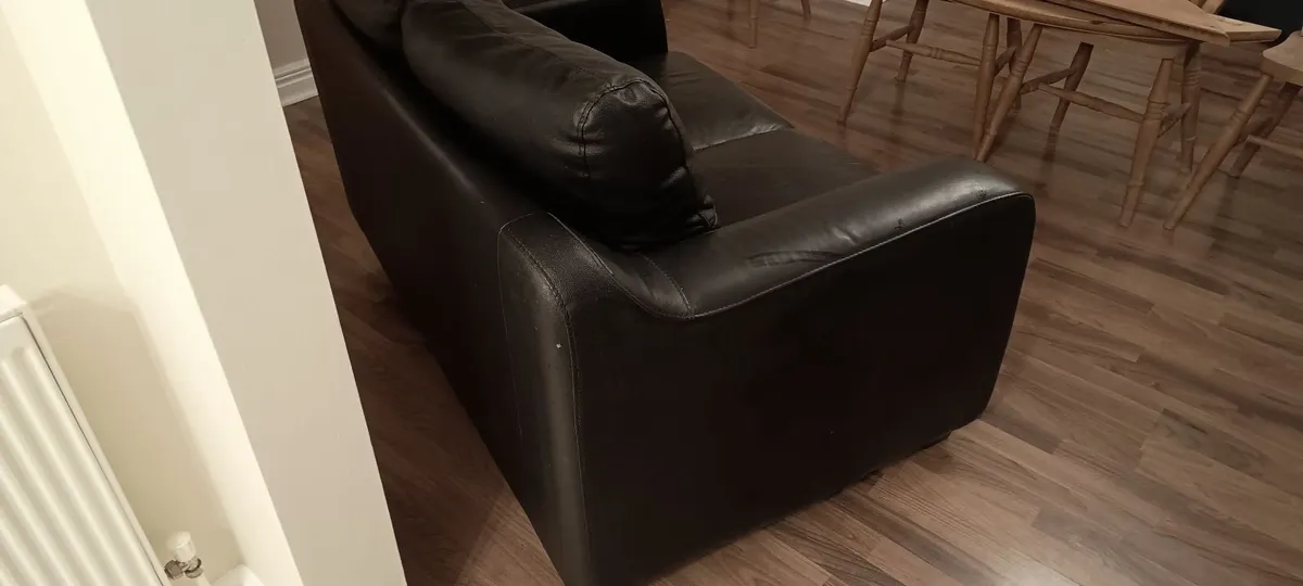 Couch - Image 1