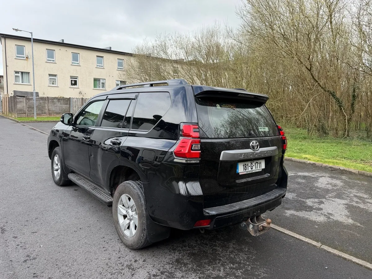 181 Toyota Landcruiser - Image 4