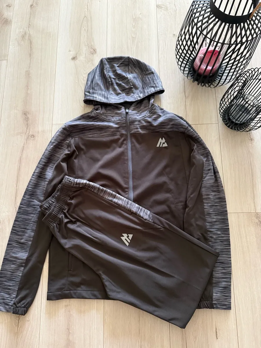 Montirex tracksuit - Image 1