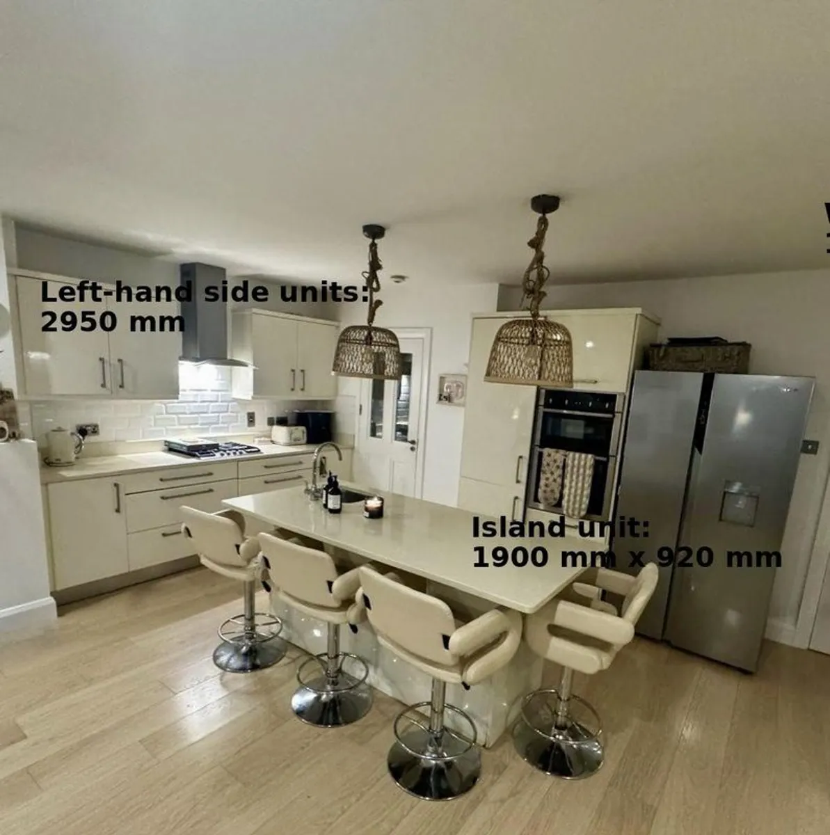 Complete kitchen for sale with granite work tops - Image 2