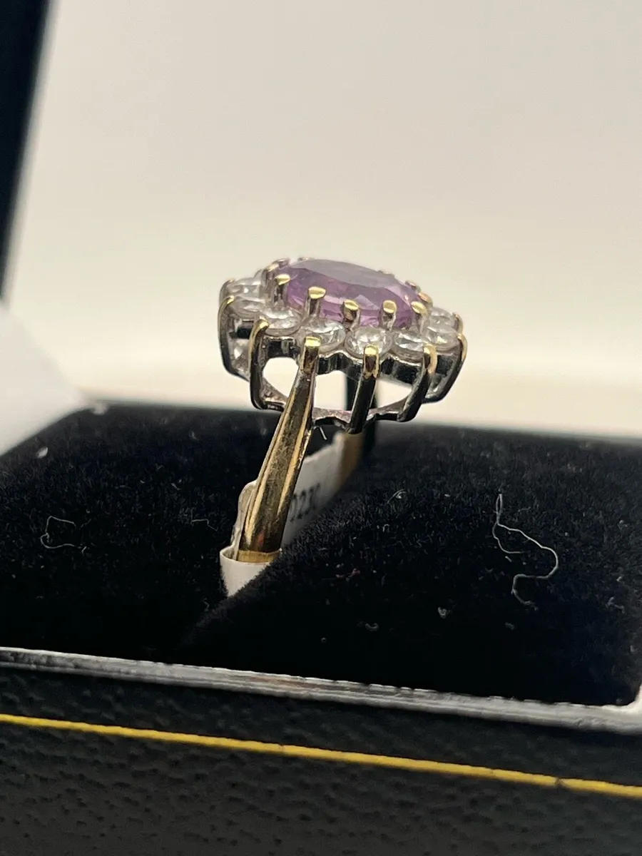 9k gold purple stone cz ring. - Image 3