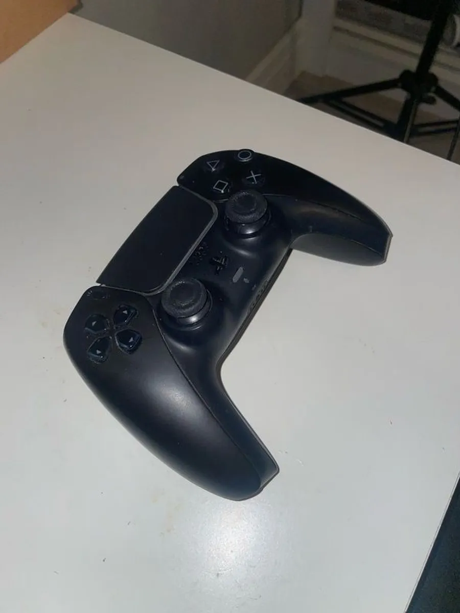 playstation 5 - Image 4