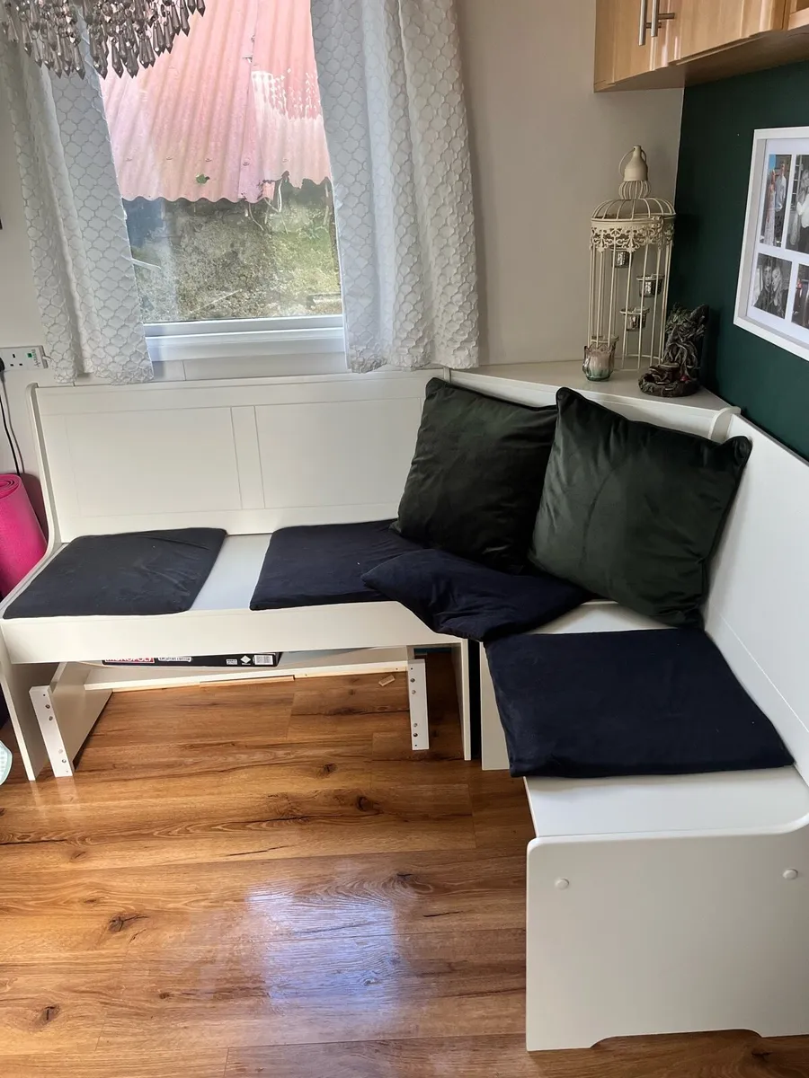 Corner storage bench unit - Image 4