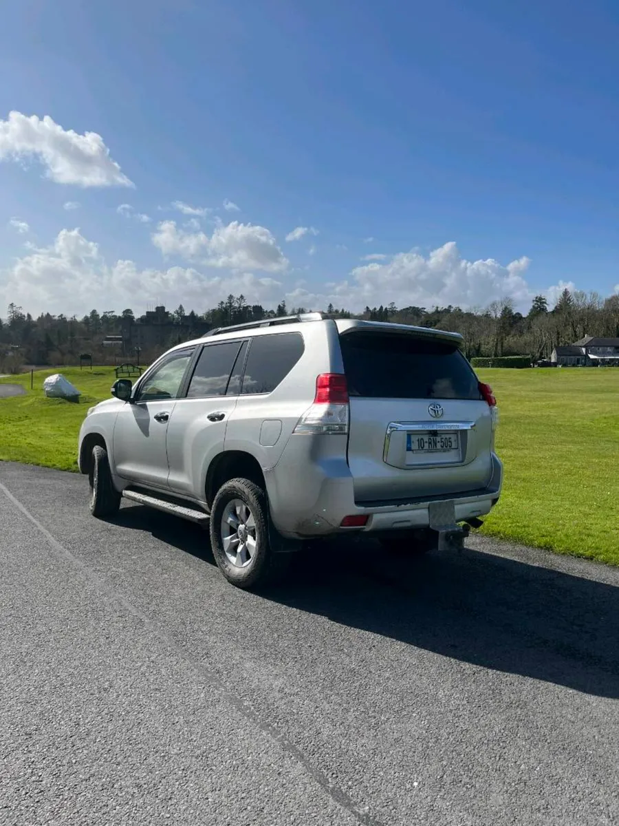 Toyota Land Cruiser 2010 - Image 4
