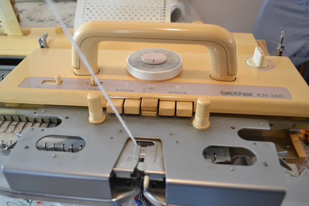 Brother Knitting Machine - Image 2