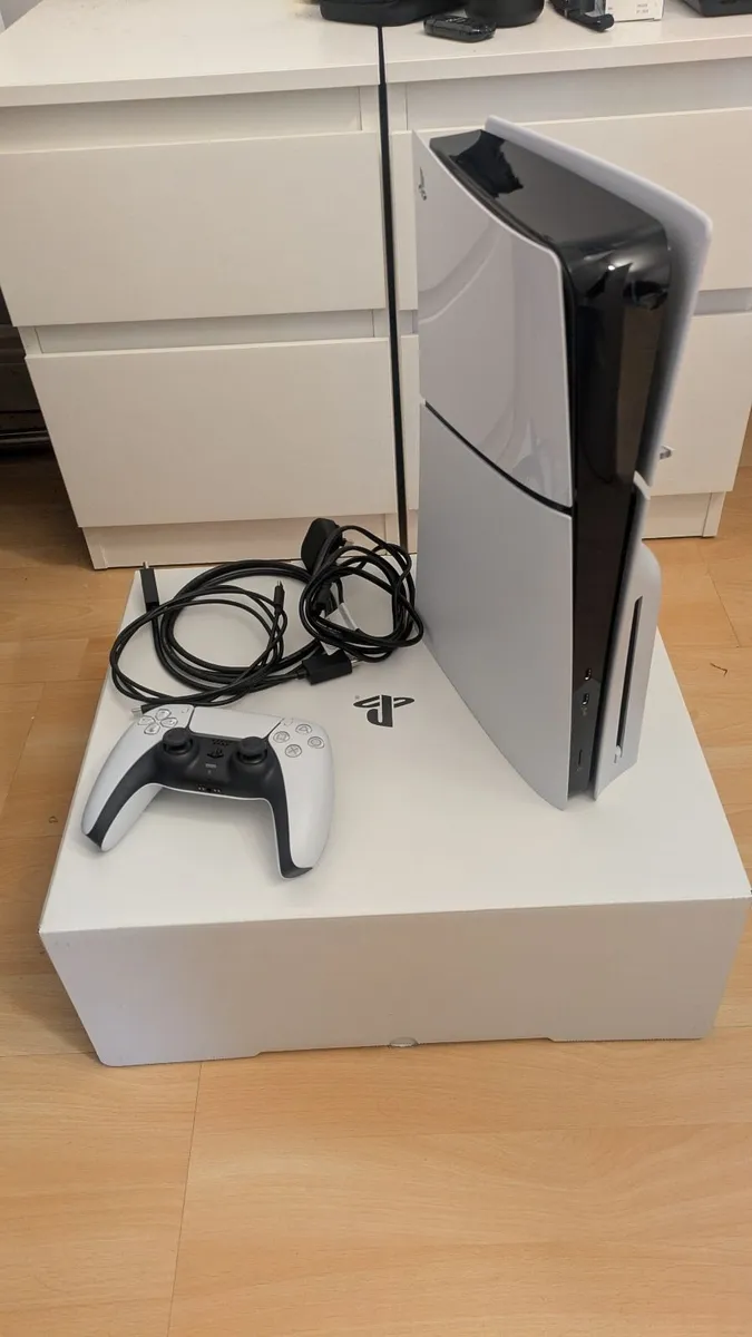Playstation 5 Slim Console - 1TB SSD - White - Image 1