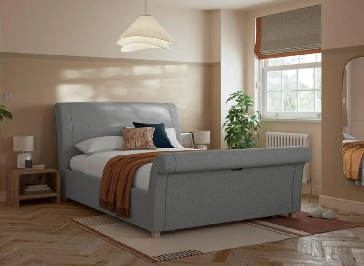 New King size bed - never used - Image 3