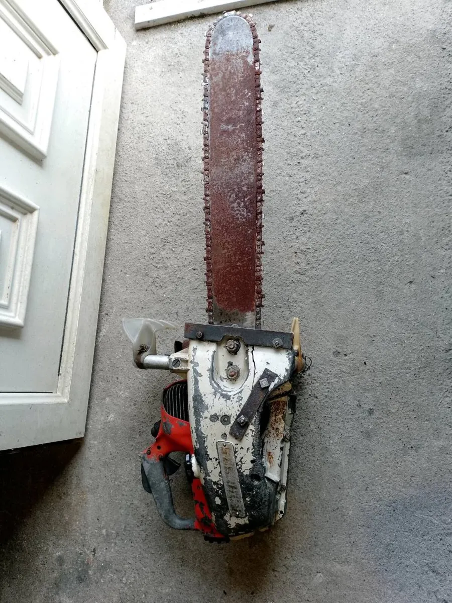 Stihl chainsaw - Image 2