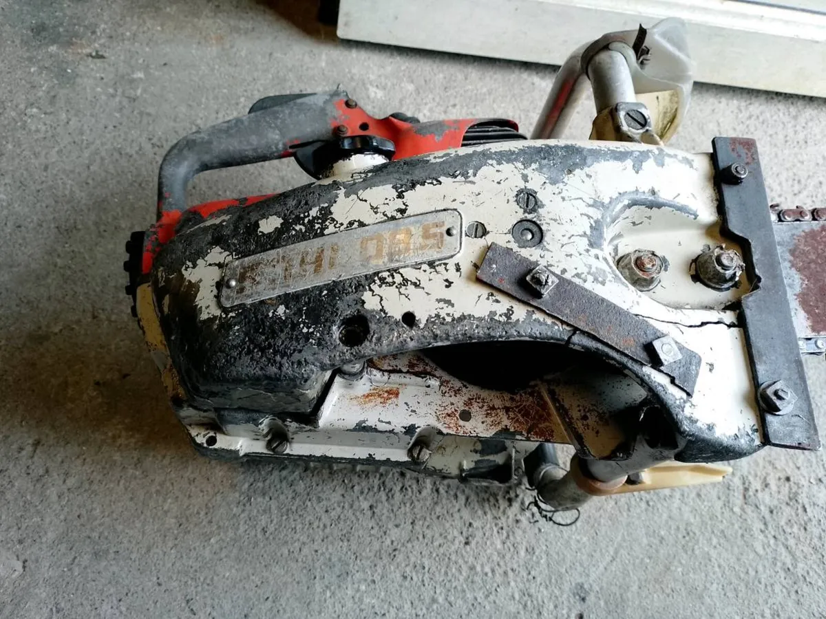 Stihl chainsaw - Image 3