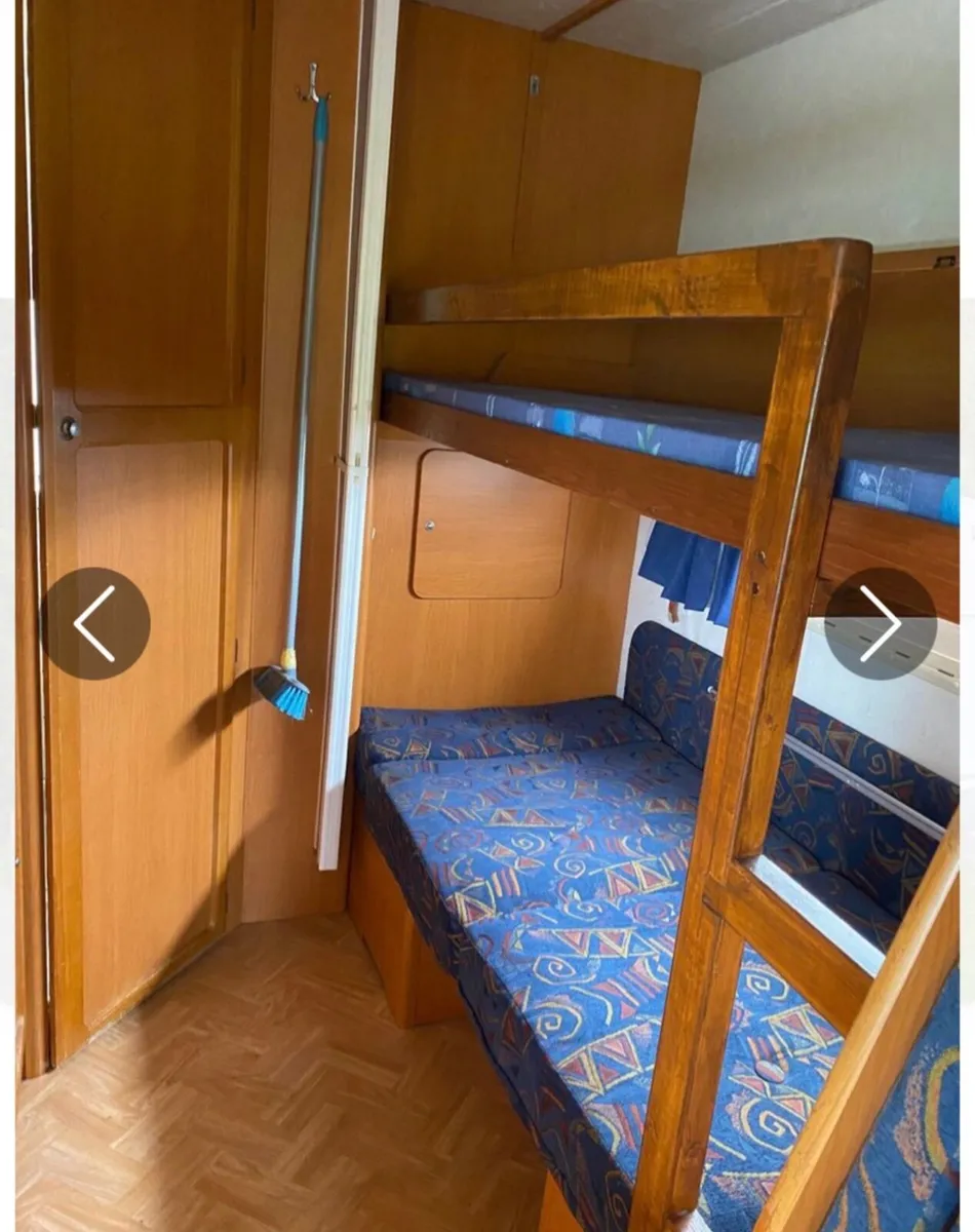 Motorhome - Image 4