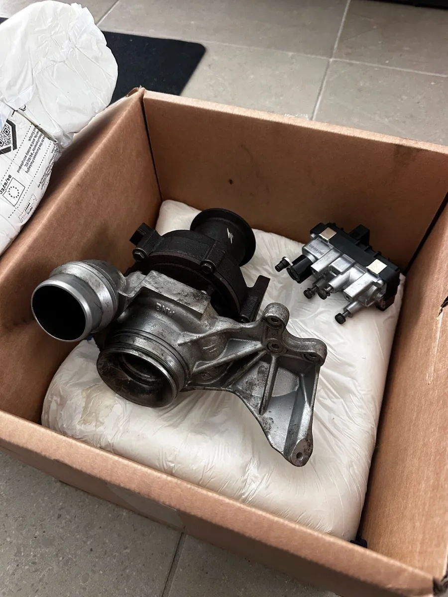 Turbo out of BMW 520D (for reconditioning) - Image 1