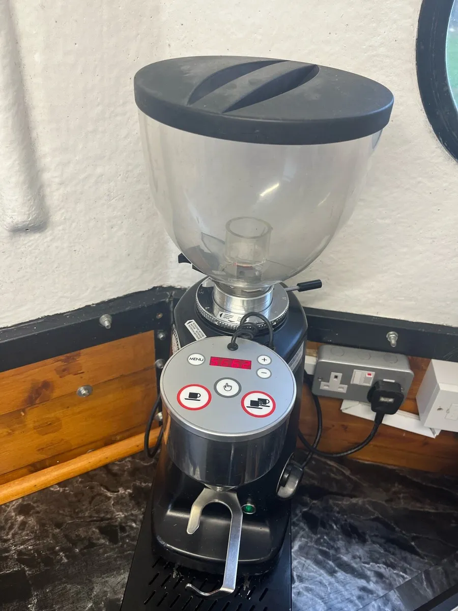 Mazzer Digital Grinder - Image 3