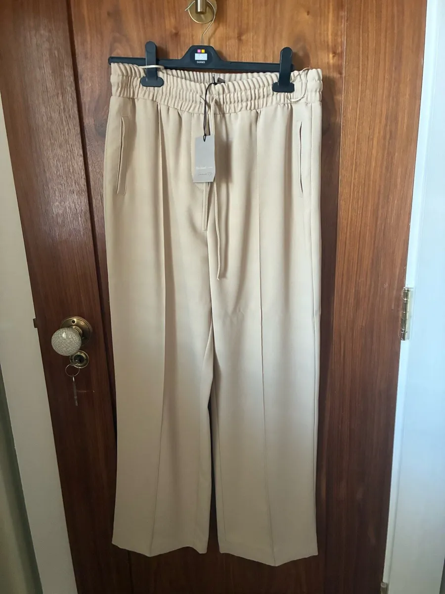 River island trousers