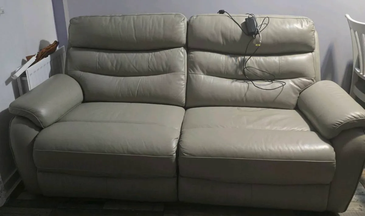 Sofa - Image 3