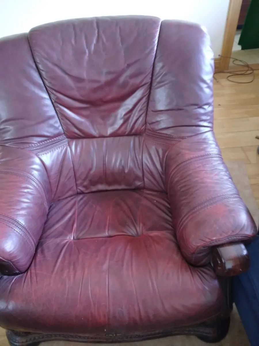 Suite furniture - Image 2