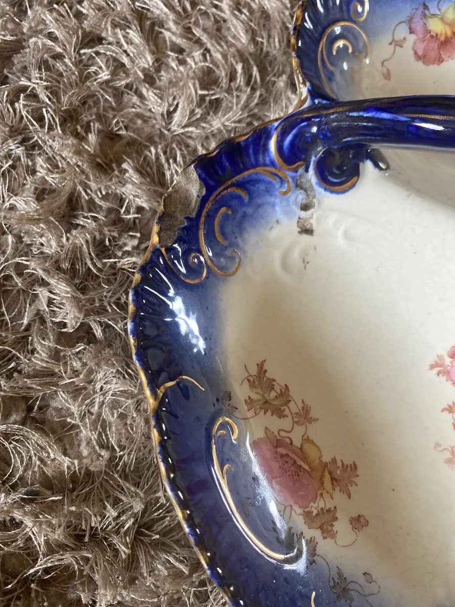 Tenby Leaf Bowl - Image 3