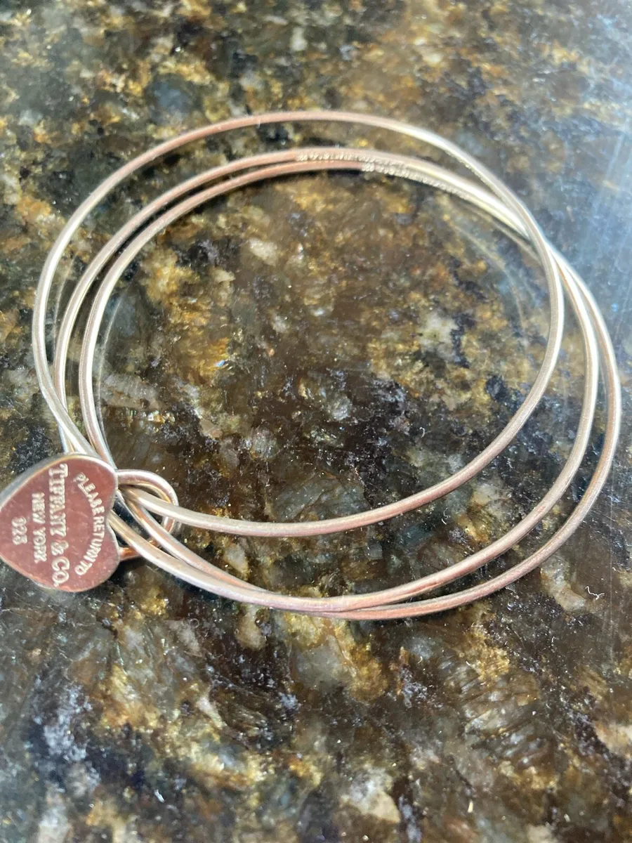 Genuine Tiffany & Co bangle Sterling Silver - Image 1