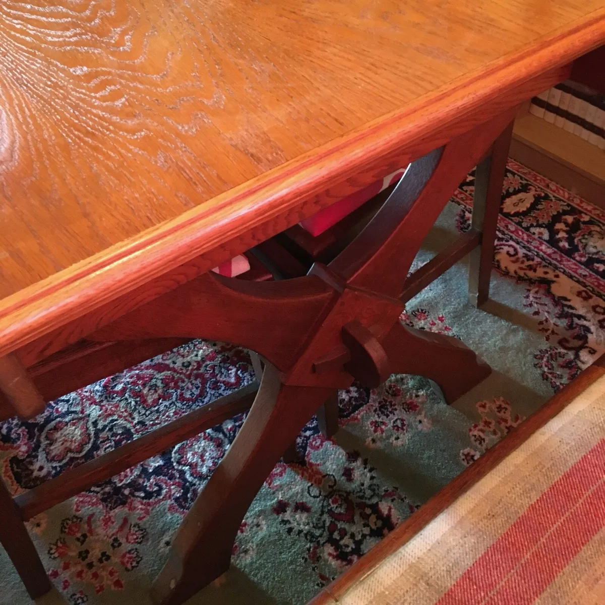 Dining Table and chairs - Image 3