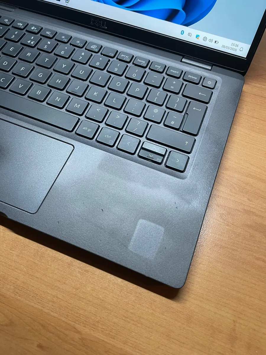 Dell Latitude 7330 i7 pro 16/256 w11 - Image 2