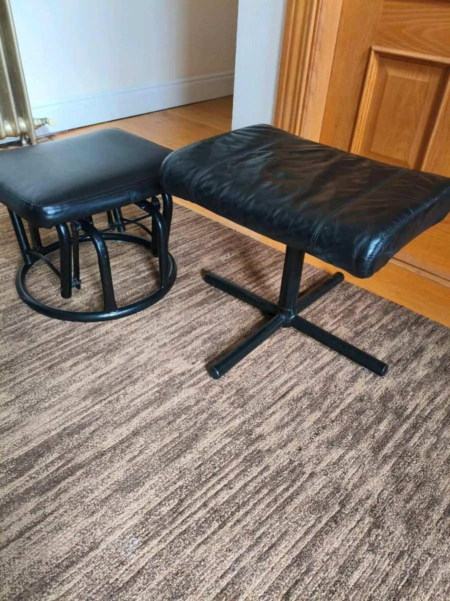 2 foot stools one rocks like new - Image 1