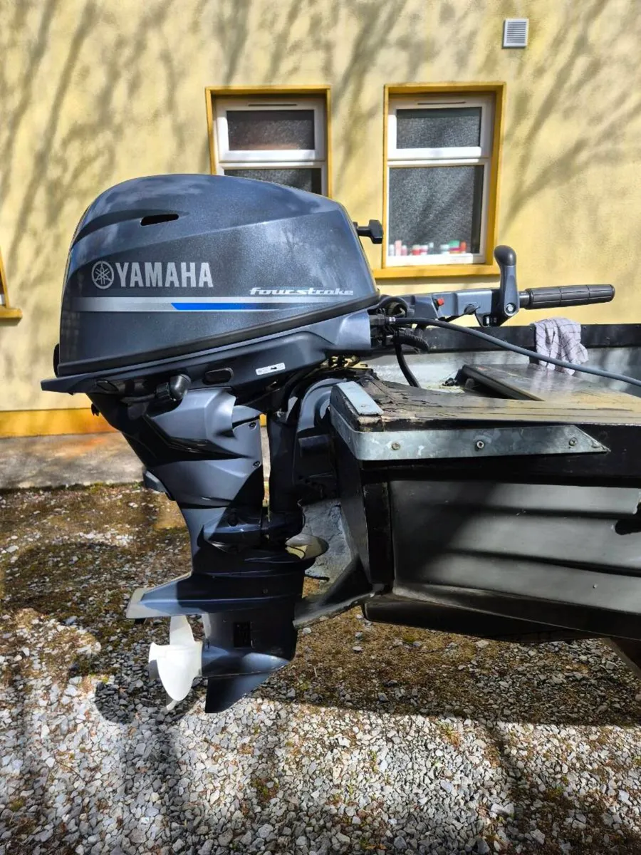 Yamaha 25 four stroke short shaft electric start - Image 3