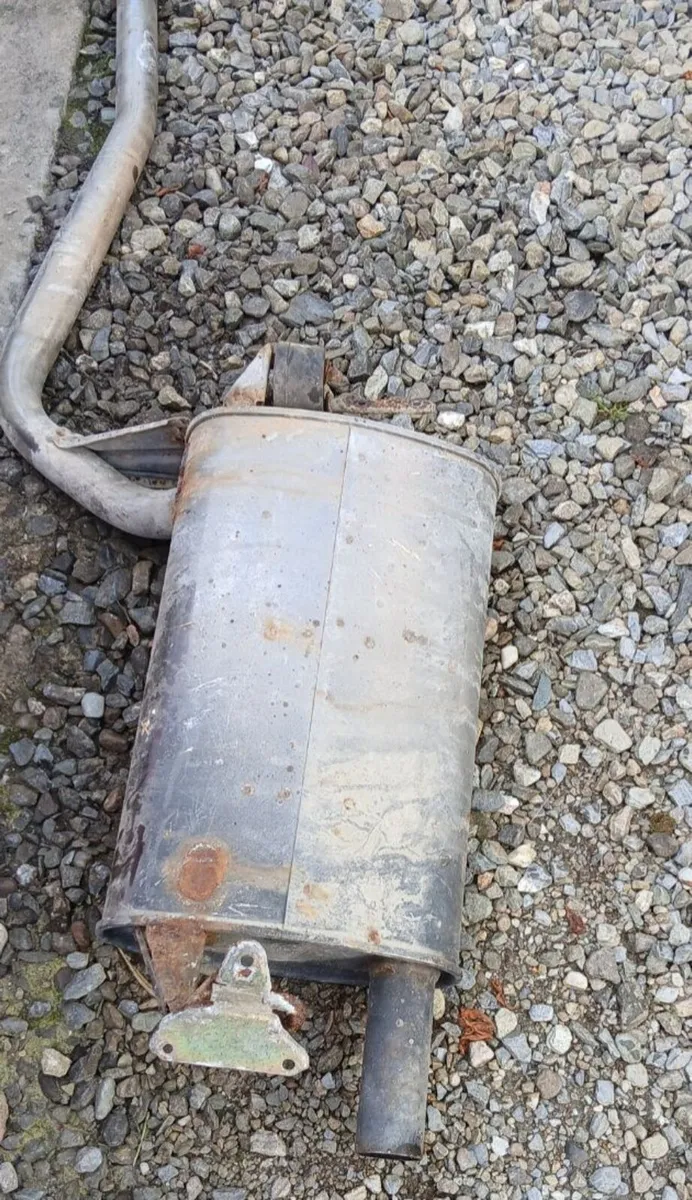 00 Toyota Avensis 2.0td Exhaust - Image 1