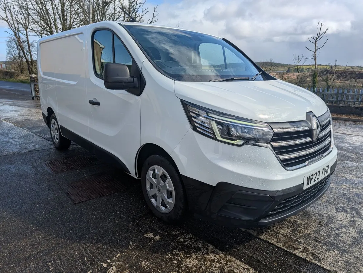 Renault Trafic 2023 - Image 1
