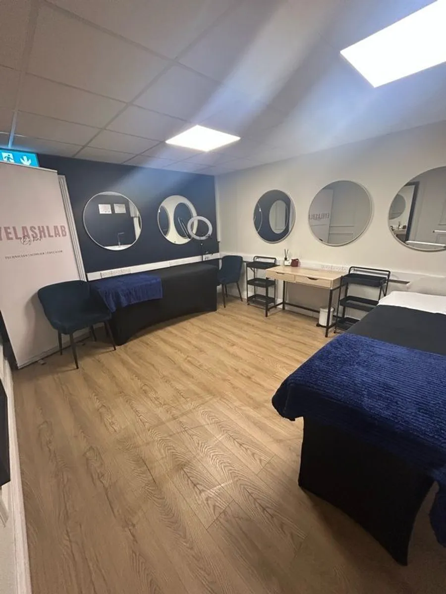 Beauty Room to Rent - Image 3